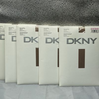 LOT 5 NEW Donna Karan DKNY Pantyhose Size MEDIUM M Neutral Sheer Control Top